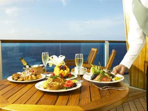 Princess Cruises Royal Class Interior balcony dining 2.jpg